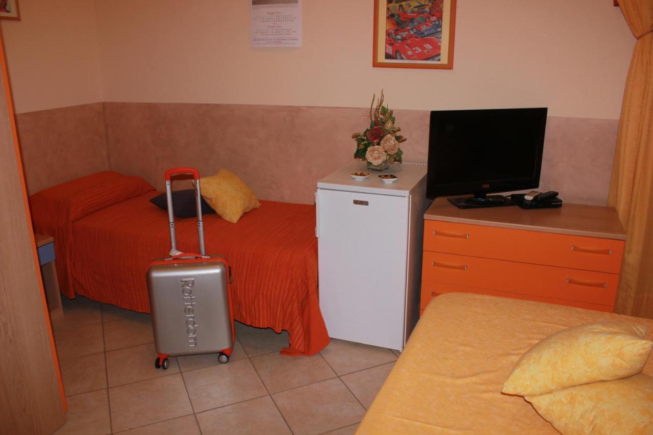 Affittacamere Indios Cerda Habitación foto